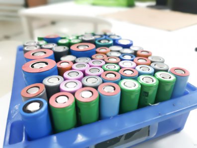 电池行业的发展历程及未来对人类的重要性