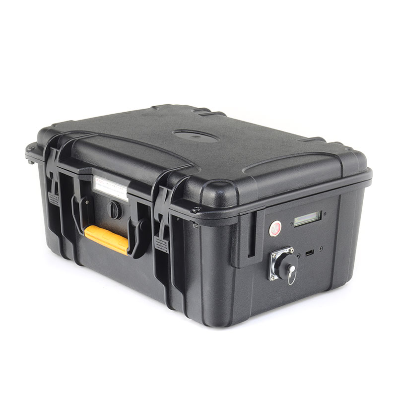 IP67级防水 13S 20P 18650锂电池PACK 48V 64Ah 轨道车动力电池